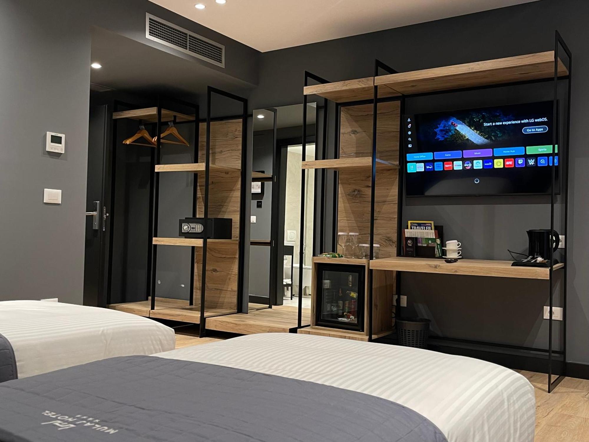 Hotel Mulaj Tirana