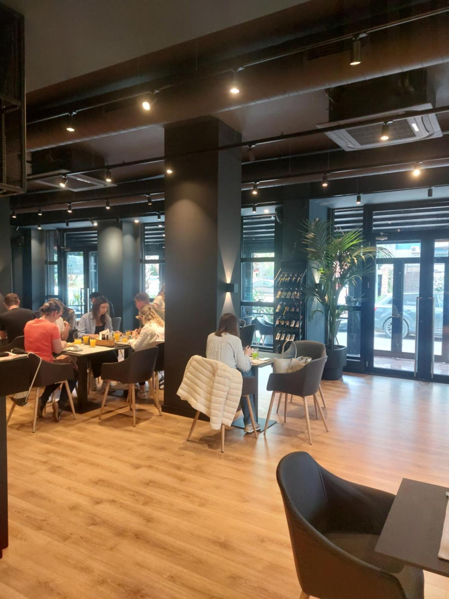 Hotel Mulaj Tirana